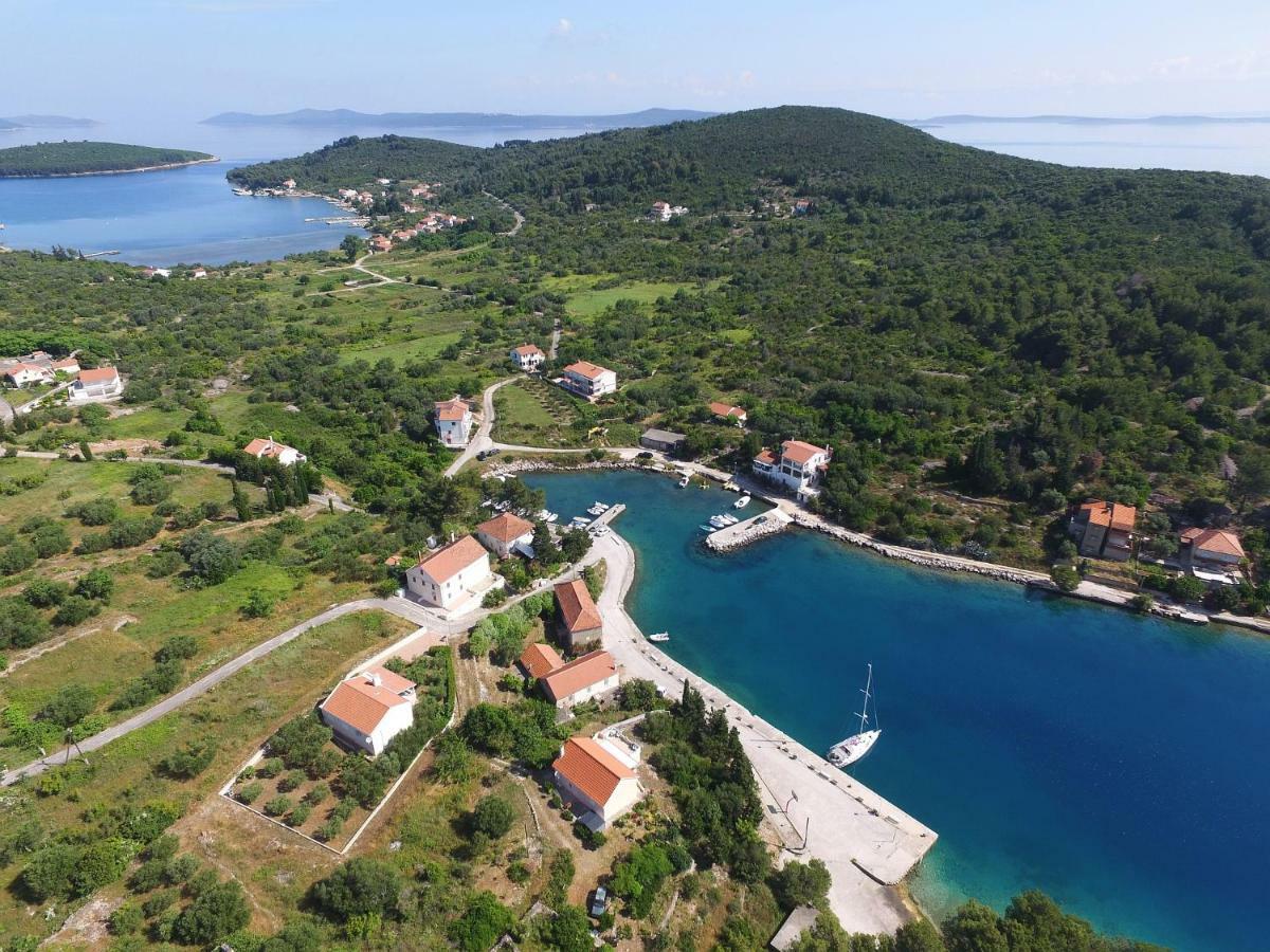 Holiday Home On Dugi Otok - Otok Brbinj Exteriér fotografie