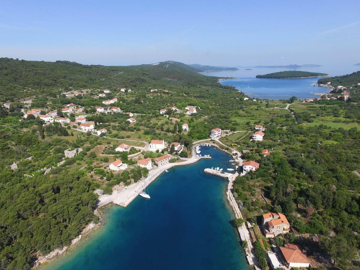 Holiday Home On Dugi Otok - Otok Brbinj Exteriér fotografie